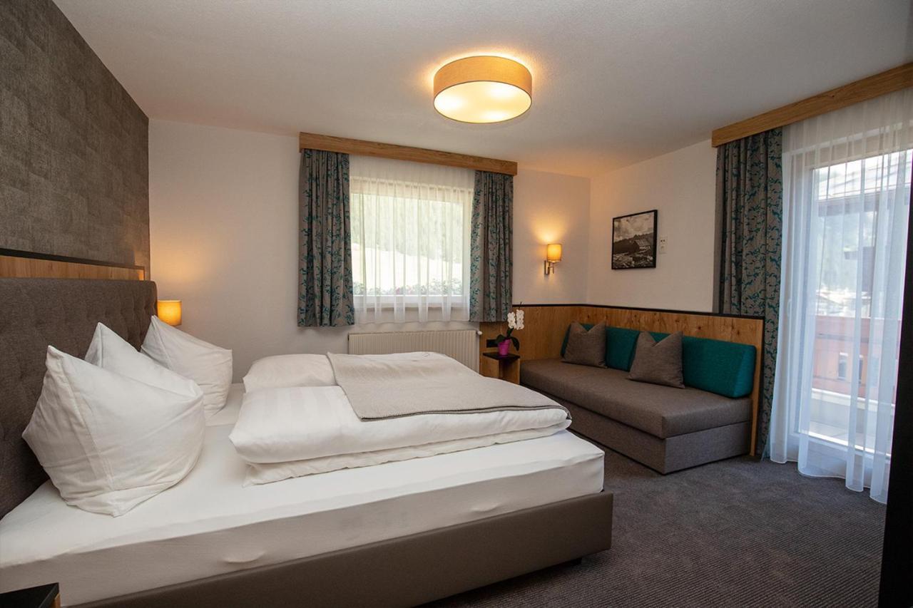 Hotel Garni Foersterheim Ischgl Ngoại thất bức ảnh