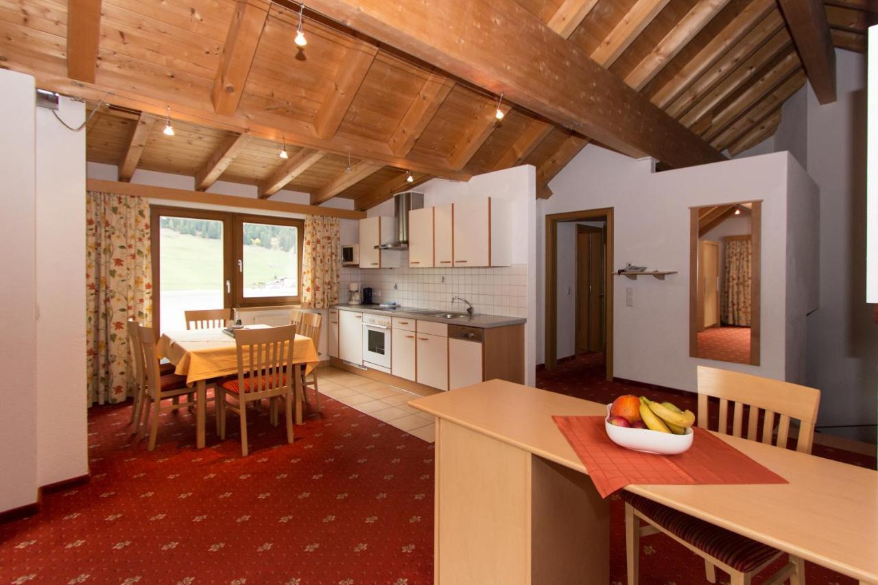 Hotel Garni Foersterheim Ischgl Ngoại thất bức ảnh