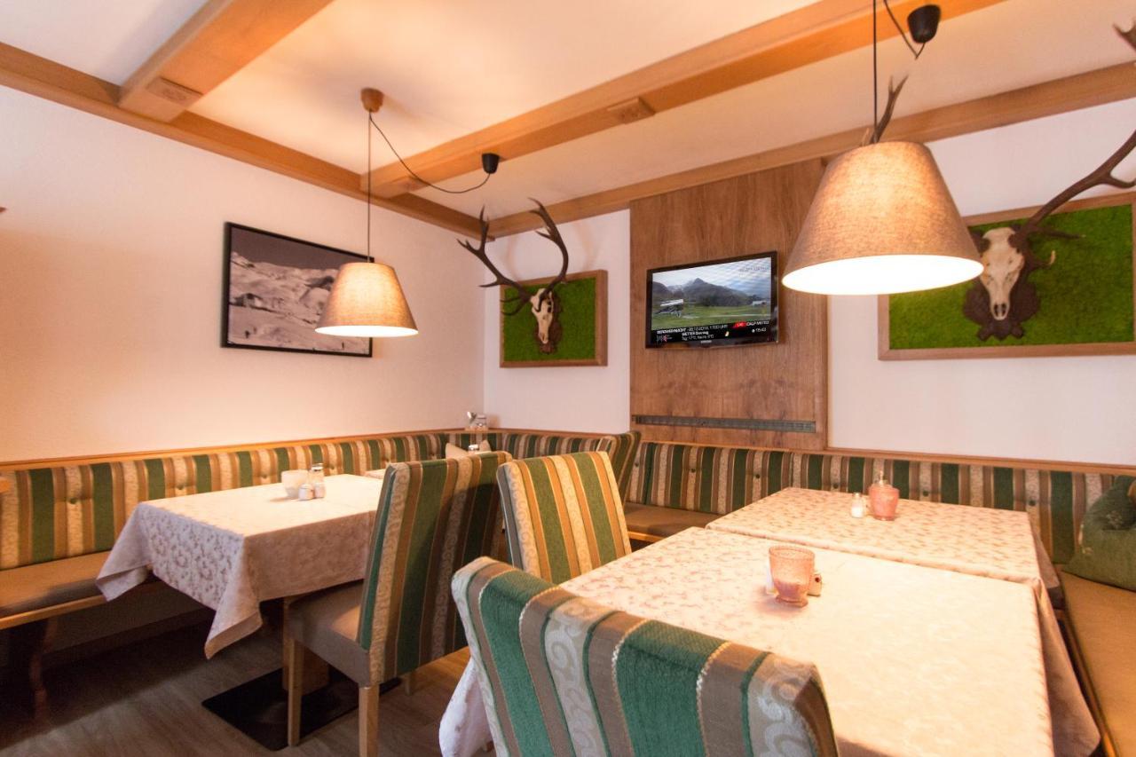 Hotel Garni Foersterheim Ischgl Ngoại thất bức ảnh