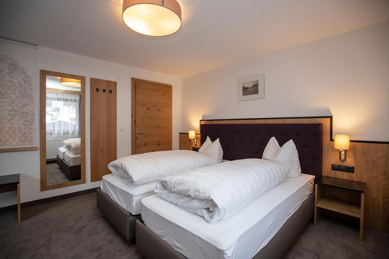 Hotel Garni Foersterheim Ischgl Ngoại thất bức ảnh